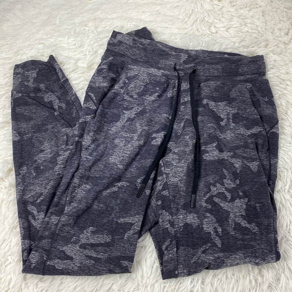 lululemon athletica Pants - Lululemon Ready To Rulu Pant *Updated Incognito Camo HTR Black / Black